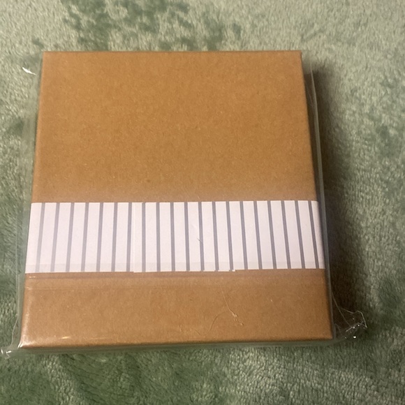 Bridal influenced gift! - Picture 2 of 3